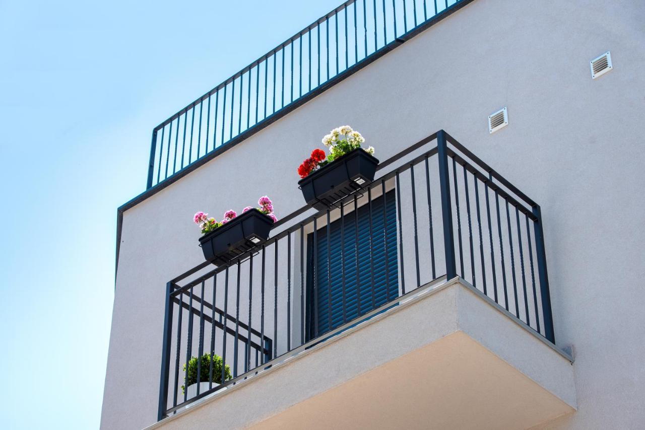 Luxury Apartments Azalea Sibenik Exterior photo